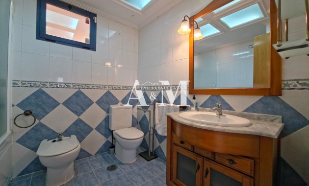 Alquiler a largo plazo - Apartamento / piso - Torrevieja - La Veleta