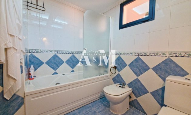 Alquiler a largo plazo - Apartamento / piso - Torrevieja - La Veleta