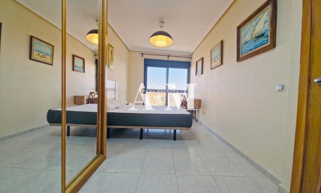 Alquiler a largo plazo - Apartamento / piso - Torrevieja - La Veleta