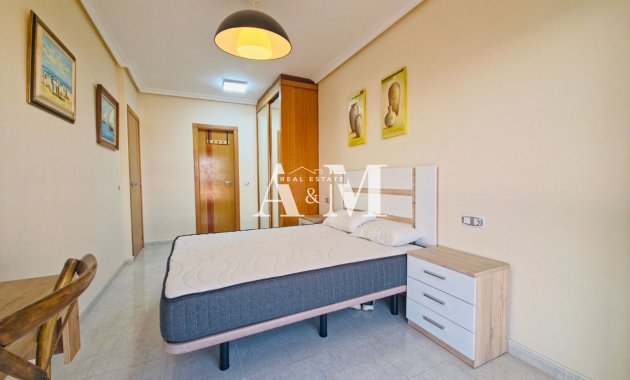 Alquiler a largo plazo - Apartamento / piso - Torrevieja - La Veleta