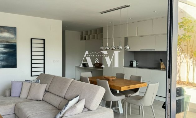 Alquiler a largo plazo - Apartamento / piso - Orihuela Costa - Campos de Golf