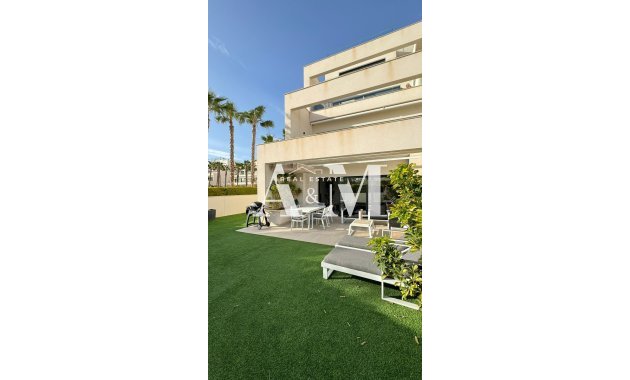 Alquiler a largo plazo - Apartamento / piso - Orihuela Costa - Campos de Golf