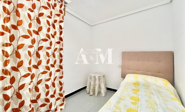 Long Term Rental - Apartment / flat - Torrevieja - Playa de los Locos