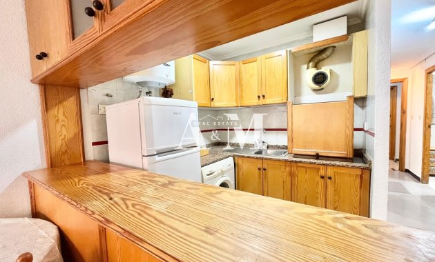 Long Term Rental - Apartment / flat - Torrevieja - Playa de los Locos