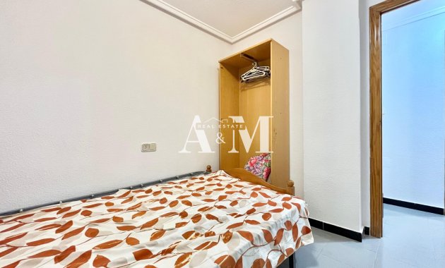 Long Term Rental - Apartment / flat - Torrevieja - Playa de los Locos