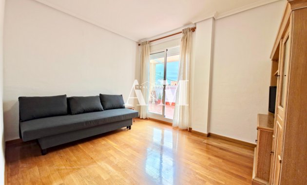 Long Term Rental - Penthouse - Alicante - Benalua