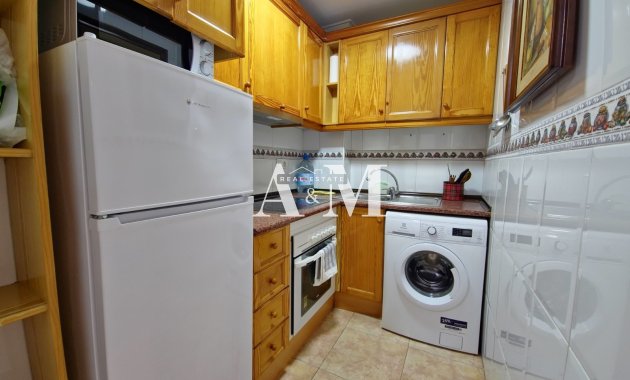 Long Term Rental - Apartment / flat - Torrevieja - Centro