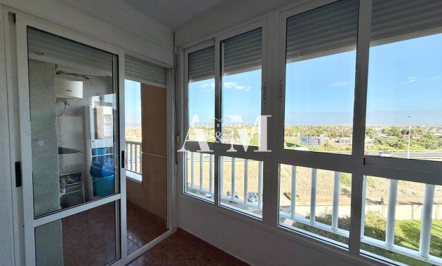 Alquiler a largo plazo - Apartamento / piso - Torrevieja - Centro