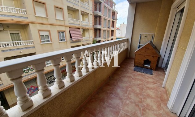 Resale - Apartment / flat - Torrevieja - Playa del Cura