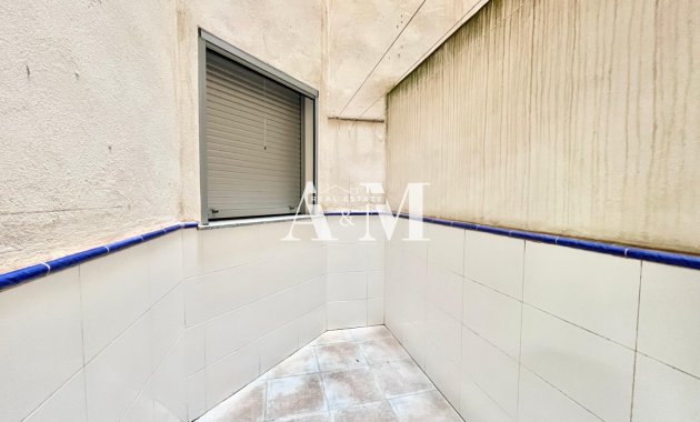 Location à long terme - Appartement - La Mata