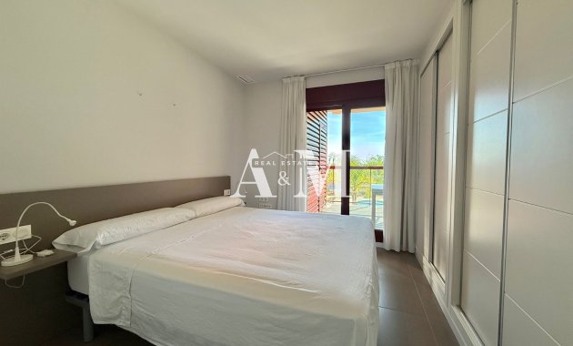 Alquiler a largo plazo - Apartamento / piso - Torre de la Horadada - Mil Palmeras