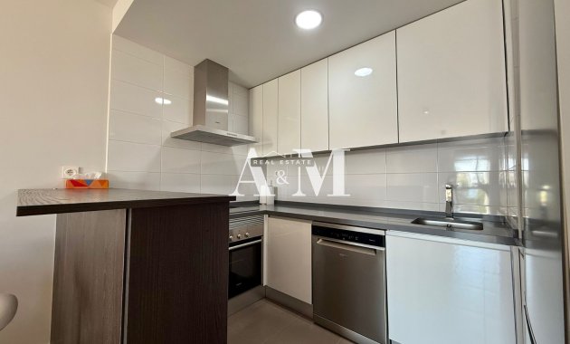 Alquiler a largo plazo - Apartamento / piso - Torre de la Horadada - Mil Palmeras