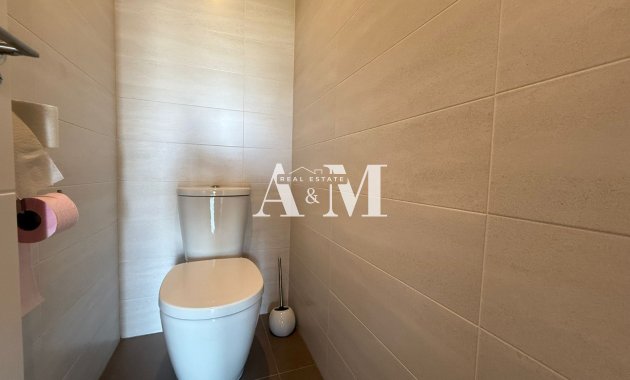 Alquiler a largo plazo - Apartamento / piso - Torre de la Horadada - Mil Palmeras