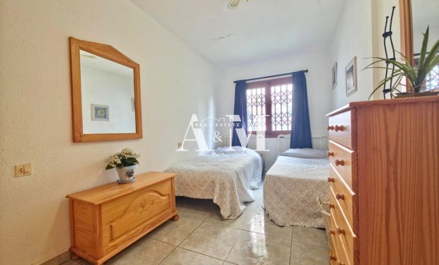 Long Term Rental - Apartment / flat - Torrevieja - Cabo Cervera