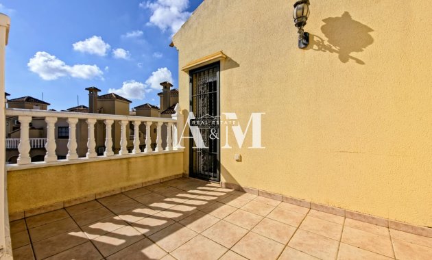 Alquiler a largo plazo - Chalet - Orihuela Costa - Playa Flamenca