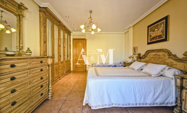 Alquiler a largo plazo - Chalet - Orihuela Costa - Playa Flamenca