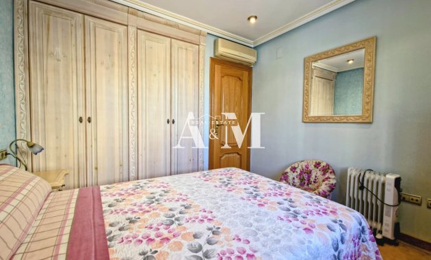 Alquiler a largo plazo - Chalet - Orihuela Costa - Playa Flamenca