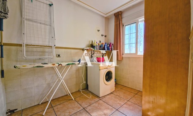 Alquiler a largo plazo - Chalet - Orihuela Costa - Playa Flamenca