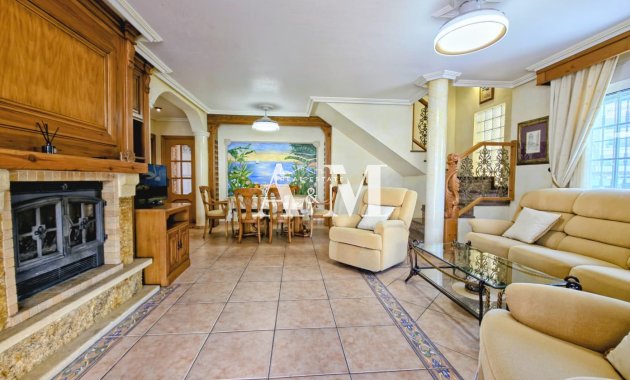 Alquiler a largo plazo - Chalet - Orihuela Costa - Playa Flamenca