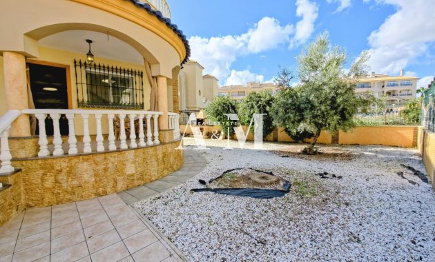 Alquiler a largo plazo - Chalet - Orihuela Costa - Playa Flamenca