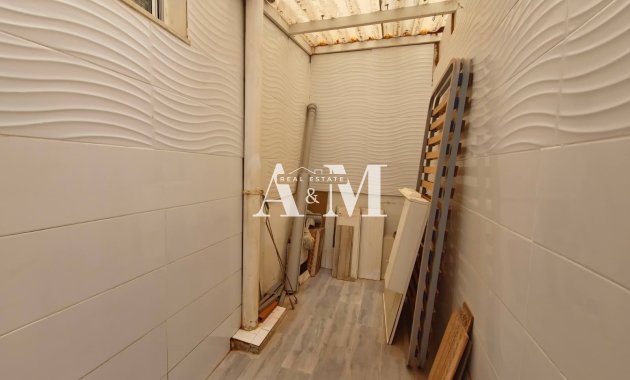 Long Term Rental - Apartment / flat - Torrevieja - Centro