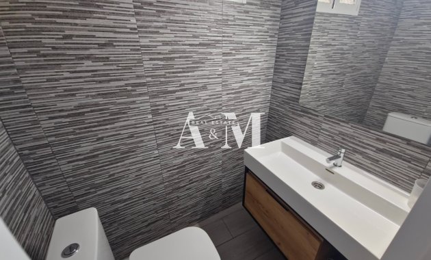 Long Term Rental - Apartment / flat - Torrevieja - Centro