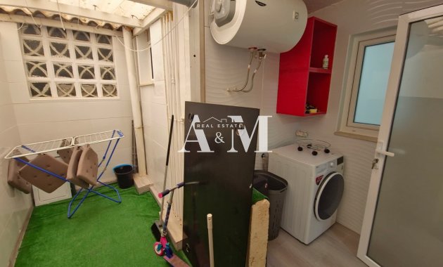 Long Term Rental - Apartment / flat - Torrevieja - Centro