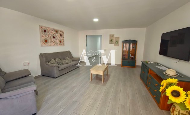 Long Term Rental - Apartment / flat - Torrevieja - Centro