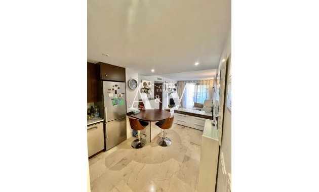 Alquiler a largo plazo - Apartamento / piso - Orihuela Costa - Punta Prima