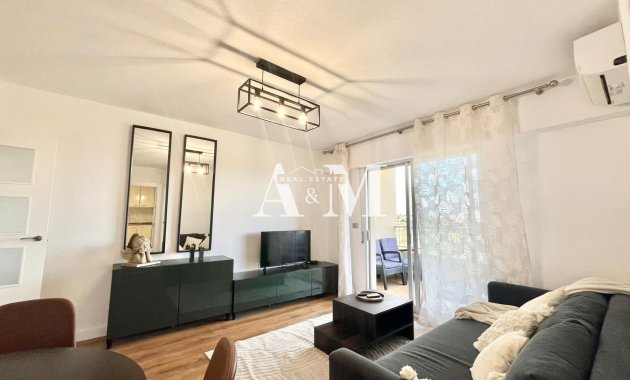 Alquiler a largo plazo - Apartamento / piso - Orihuela Costa - Punta Prima