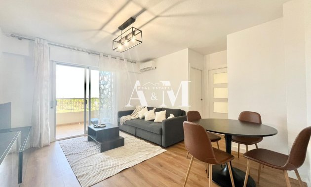 Alquiler a largo plazo - Apartamento / piso - Orihuela Costa - Punta Prima