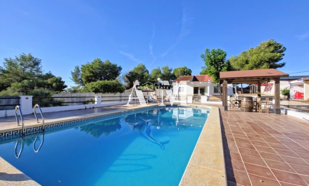 Long Term Rental - Chalet - Pinar de Campoverde