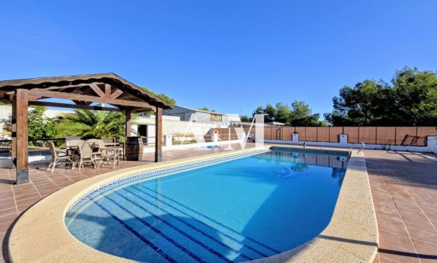 Long Term Rental - Chalet - Pinar de Campoverde