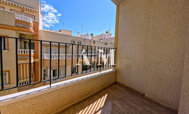 Alquiler a largo plazo - Apartamento / piso - Torrevieja - Playa del Cura