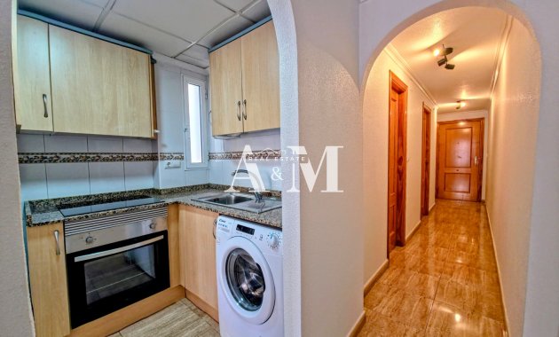 Alquiler a largo plazo - Apartamento / piso - Torrevieja - Playa del Cura