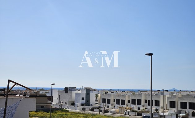 Новое здание - high-bungalow - Torre de la Horadada