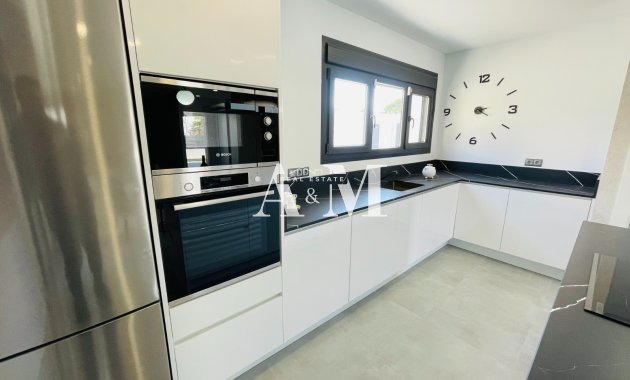 Nouvelle construction - detached - Torrevieja