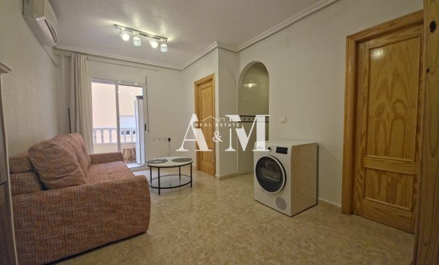 Alquiler a largo plazo - Apartamento / piso - Torrevieja - Centro