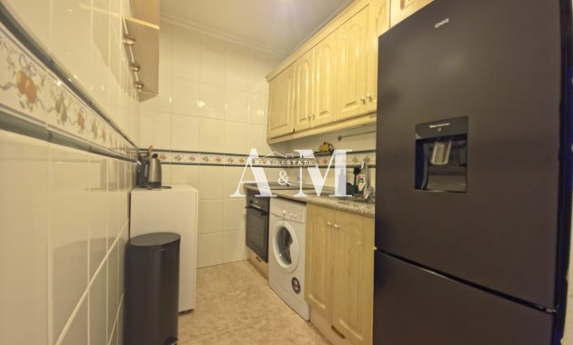 Alquiler a largo plazo - Apartamento / piso - Torrevieja - Centro