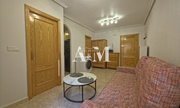 Alquiler a largo plazo - Apartamento / piso - Torrevieja - Centro