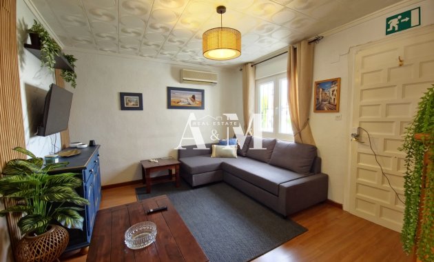 Long Term Rental - Bungalow - Torrevieja - La Siesta - El Salado -  Torreta
