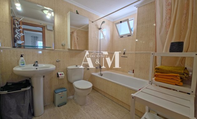 Location à long terme - Appartement - Torrevieja - Torrelamata - La Mata