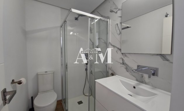Alquiler a largo plazo - Apartamento / piso - Torre de la Horadada - Mil Palmeras