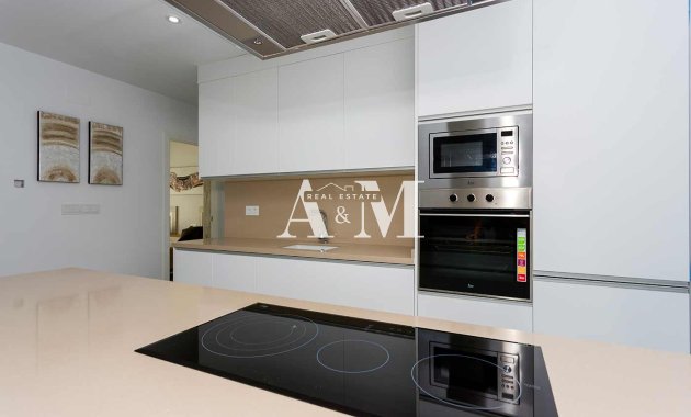 Новое здание - detached - Daya Nueva