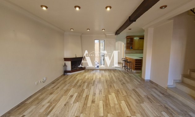 Location à long terme - Duplex - Dolores