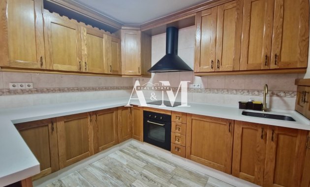 Location à long terme - Duplex - Dolores