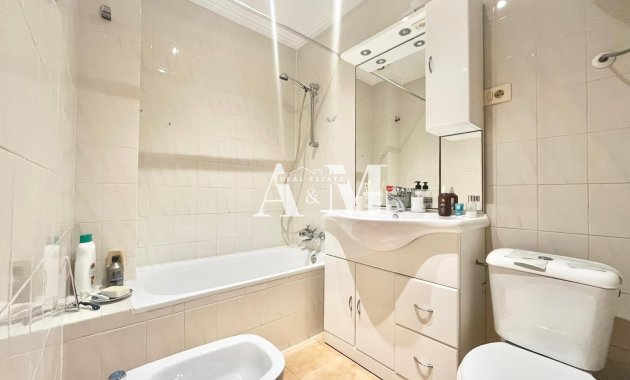 Alquiler a largo plazo - Apartamento / piso - Torrevieja - Cabo Cervera