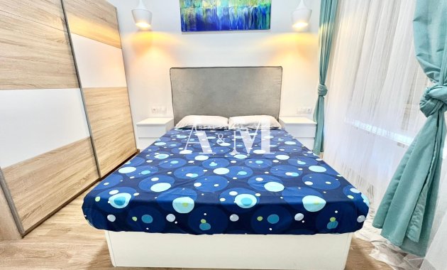 Alquiler a largo plazo - Apartamento / piso - Santa Pola