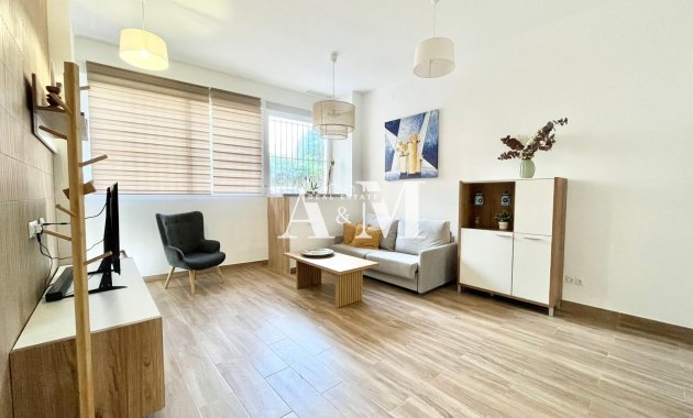 Alquiler a largo plazo - Apartamento / piso - Santa Pola