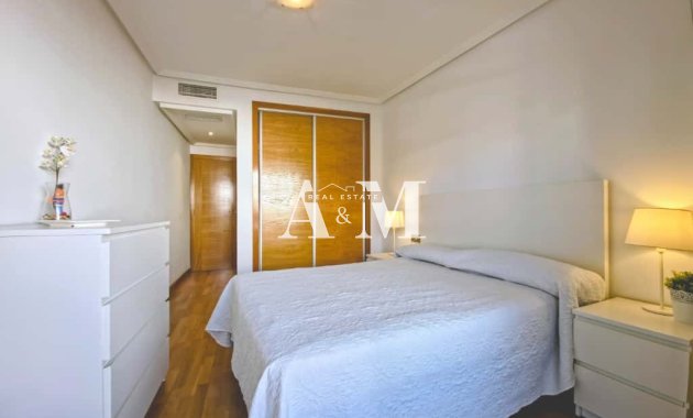 Location à long terme - Appartement - Torrevieja - Centro